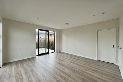 Photo of property in 30a Priestley Drive, Bucklands Beach, Auckland, 2014