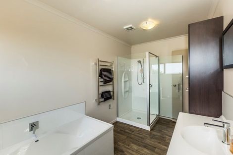 Photo of property in 106 Bluff Road, Pokeno, 2471