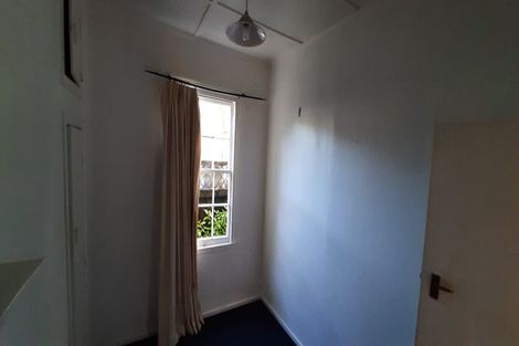Photo of property in 8 School Road, Morningside, Auckland, 1021