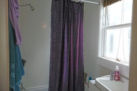 Photo of property in 71 Pirie Street, Mount Victoria, Wellington, 6011