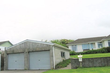 Photo of property in 6 Moana Road, Okitu, Gisborne, 4010