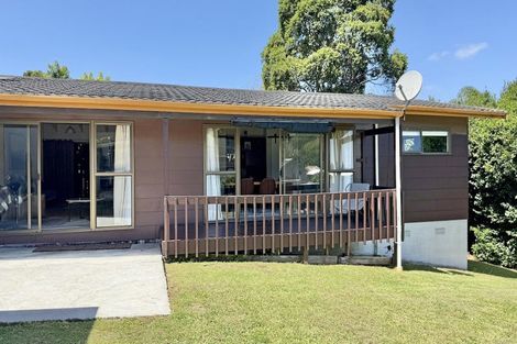 Photo of property in 5 Holyoake Place, Chatswood, Auckland, 0626