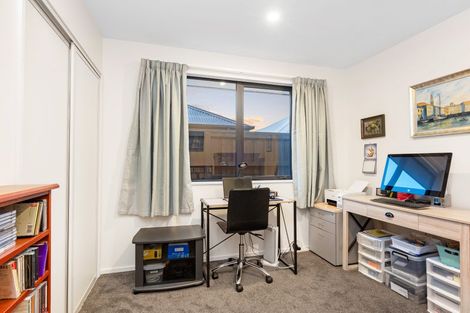 Photo of property in 8 Hanmer Crescent, Rangiora, 7400