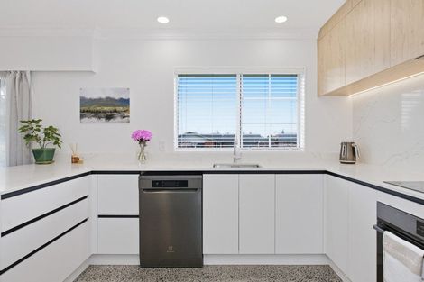 Photo of property in 15 Stirling Drive, Morrinsville, 3300