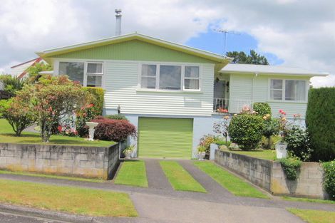Photo of property in 15 Puketapu Crescent, Taumarunui, 3920