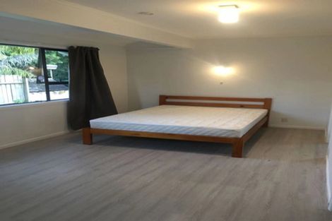 Photo of property in 6 Glen Road, Ranui, Auckland, 0612