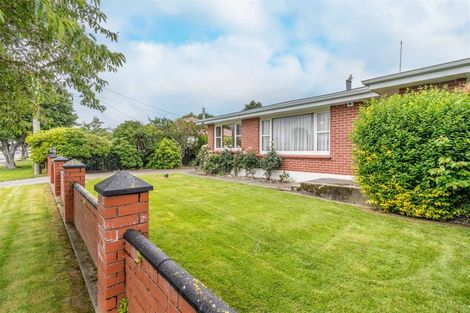 Photo of property in 33 Moa Street, Waikiwi, Invercargill, 9810