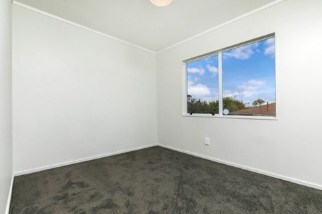 Photo of property in 2/284 Rangatira Road, Beach Haven, Auckland, 0626