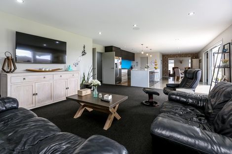 Photo of property in 96b Wills Road, Bell Block, New Plymouth, 4312