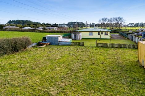 Photo of property in 62 Ninia Road, Paraite, New Plymouth, 4373