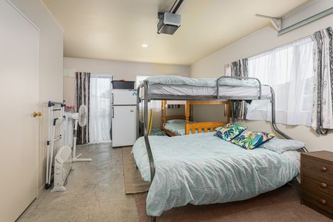 Photo of property in 8 Te Paerahi Road, Porangahau, 4293