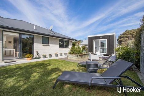 Photo of property in 11 Ian Place, Waihi Beach, 3611