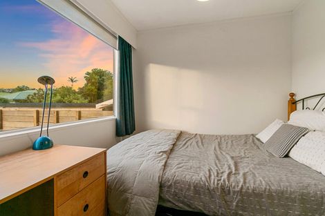 Photo of property in 53 Gordon Avenue, Forrest Hill, Auckland, 0620