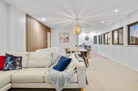 Photo of property in 28 Seaview Road, Otumoetai, Tauranga, 3110