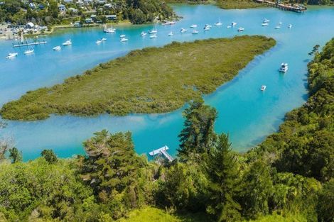 Photo of property in 90 Cedar Terrace, Stanmore Bay, Whangaparaoa, 0932