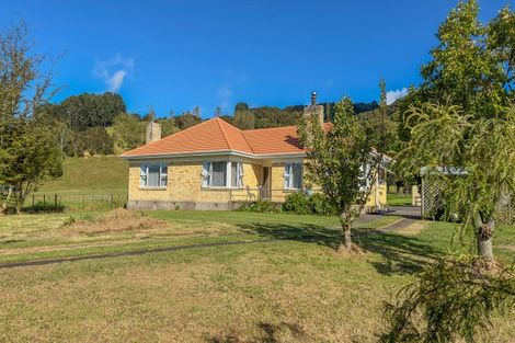 Photo of property in 141 Neavesville Road, Puriri, Thames, 3578