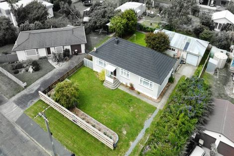 Photo of property in 30 Lemon Street, Otaki, 5512