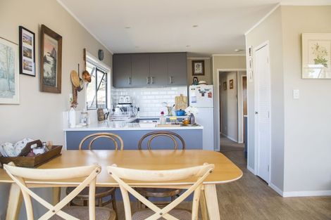 Photo of property in 2/23 Quebec Road, Milford, Auckland, 0620