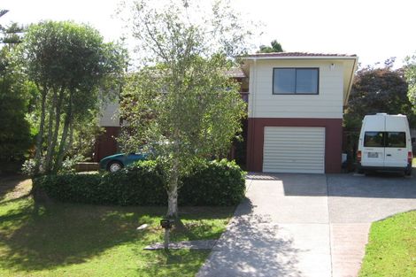 Photo of property in 5 Capricorn Place, Browns Bay, Auckland, 0630