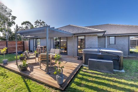 Photo of property in 128 Broadlands Drive, Rolleston, 7615