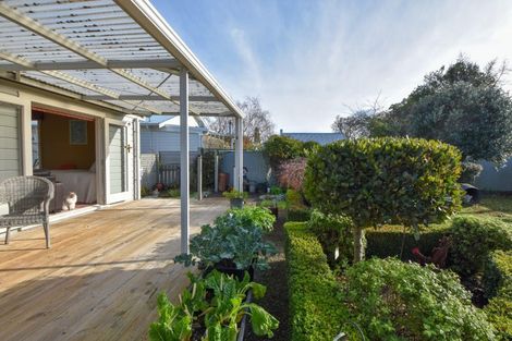 Photo of property in 20 Rhodes Street, Carterton, 5713