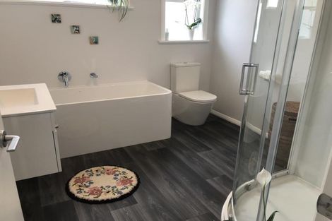 Photo of property in 217 Wellington Road, Wainuiomata, Lower Hutt, 5014