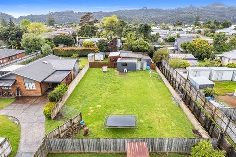 Photo of property in 17 Cook Drive, Whitianga, 3510