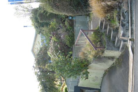 Photo of property in 24 Seaview Terrace, Kew, Dunedin, 9012