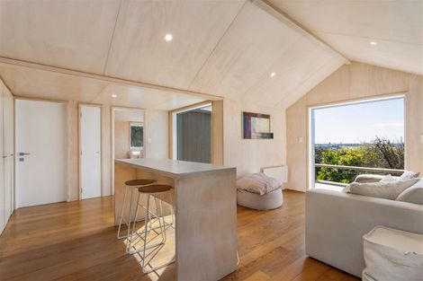 Photo of property in 11 Merlewood Avenue, Cashmere, Christchurch, 8022