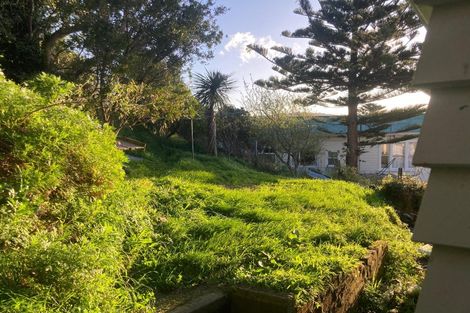 Photo of property in 130 Constable Street, Newtown, Wellington, 6021