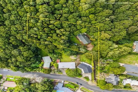 Photo of property in 11 Scenic Drive, Hillpark, Auckland, 2102