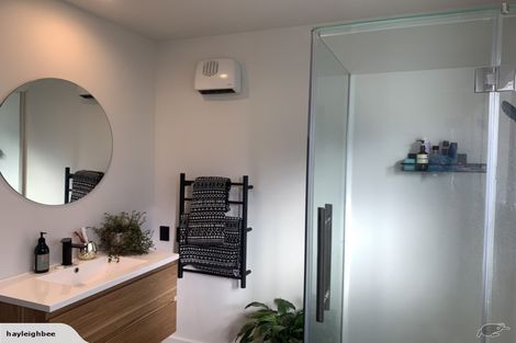 Photo of property in 2/41 Bowhill Road, New Brighton, Christchurch, 8083