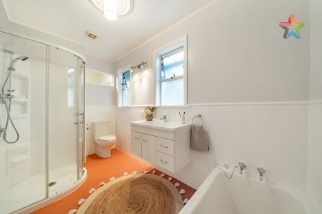 Photo of property in 41 Margaret Road, Raumati Beach, Paraparaumu, 5032