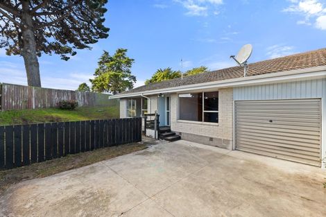 Photo of property in 2/48 Kawau Crescent, Bromley, Christchurch, 8062