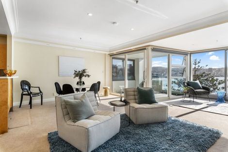 Photo of property in 10/318 Oriental Parade, Oriental Bay, Wellington, 6011