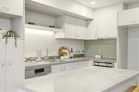 Photo of property in 90a Mandeville Street, Riccarton, Christchurch, 8011