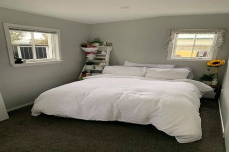 Photo of property in 239 Ruahine Street, Roslyn, Palmerston North, 4414