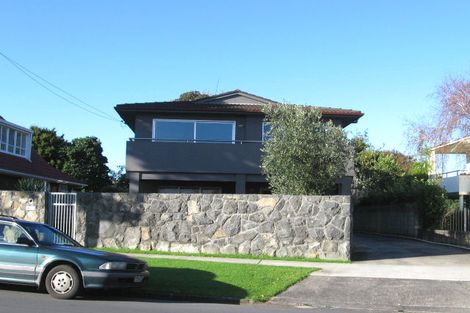 Photo of property in 1/58 Takutai Avenue, Half Moon Bay, Auckland, 2012