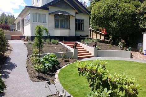 Photo of property in 165 Waimea Terrace, Beckenham, Christchurch, 8023