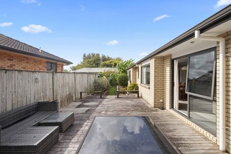 Photo of property in 7 Modello Lane, Waiuku, 2123