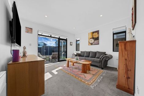 Photo of property in 12 Hoiho Road, Pukekohe, 2120