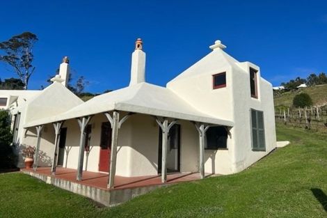 Photo of property in 378 Te Mata Road, Havelock North, 4294