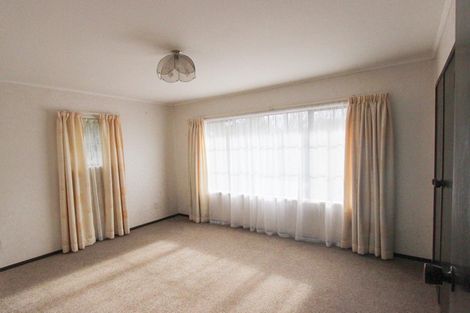 Photo of property in 1/150a Prince Regent Drive, Half Moon Bay, Auckland, 2012