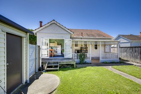 Photo of property in 2/33 Nuffield Avenue, Marewa, Napier, 4110