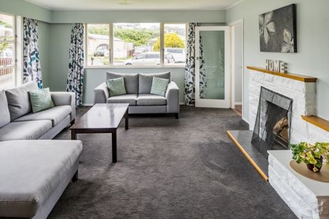 Photo of property in 12 Clematis Grove, Maungaraki, Lower Hutt, 5010