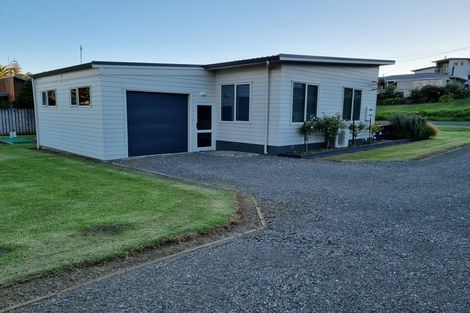 Photo of property in 9 Tainui Street, Mokau, 4376