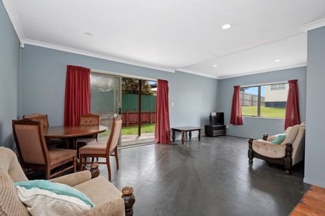 Photo of property in 18 Percy Road, Papamoa Beach, Papamoa, 3118