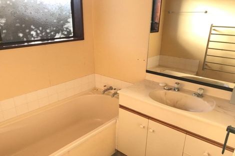 Photo of property in 2/6 Topaz Place, Bishopdale, Christchurch, 8053