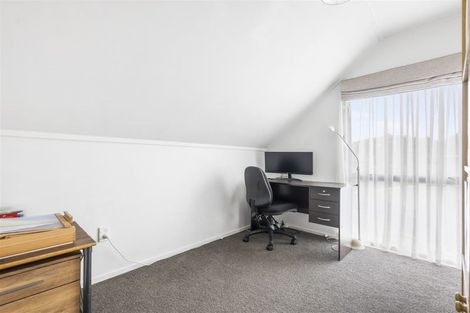 Photo of property in 1/143 Spinella Drive, Bayview, Auckland, 0629