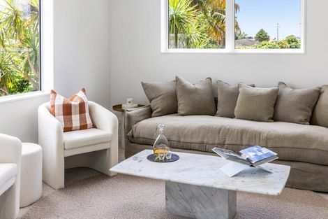 Photo of property in 1c Maranui Avenue, Point Chevalier, Auckland, 1022